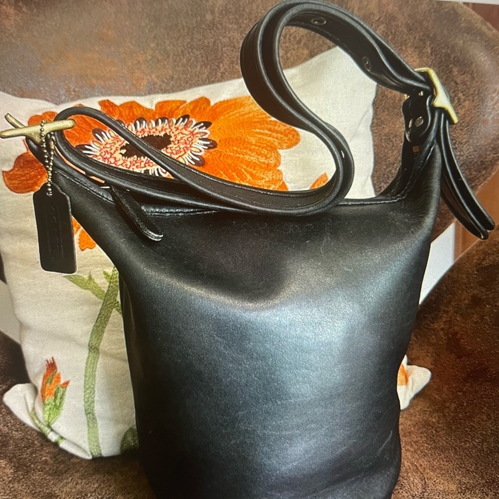 VINTAGE COACH 9953 HELEN’s LEGACY HOBO GLOVETANNED LEATHER BLACK